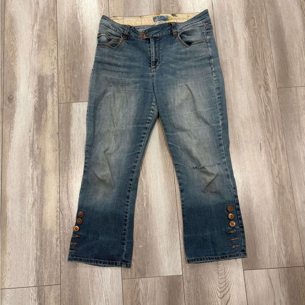 Z. Cavaricci Ankle Jeans with Button Accents Size 10
